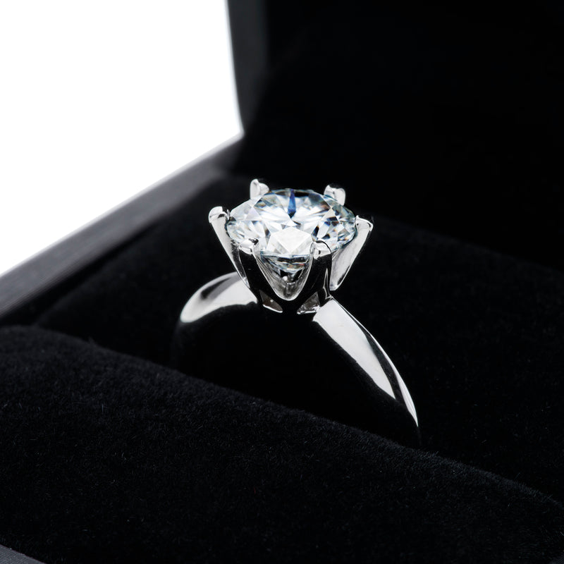 Delphinus Moissanite Ring - 2.55 Carat DEF-color Gemstone