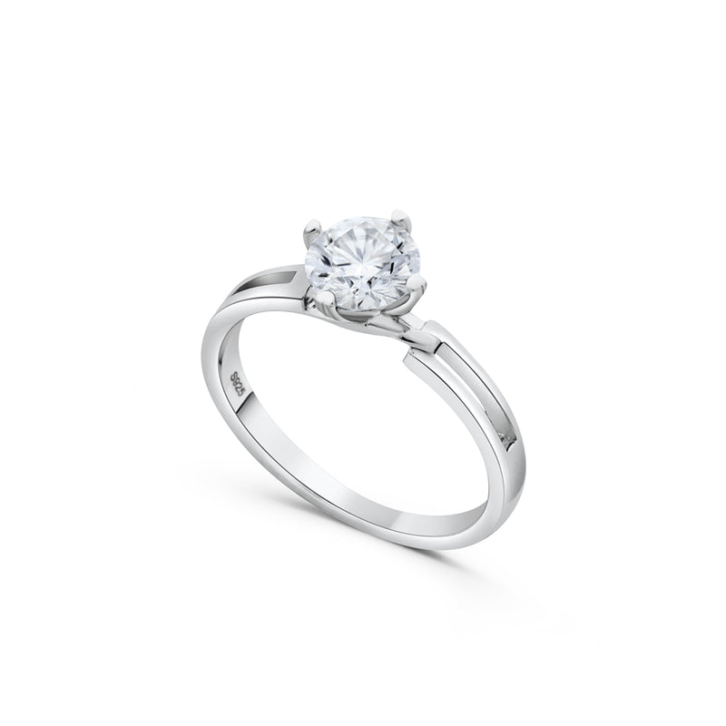 Raven Moissanite Ring - 0.85 Carat DEF-color Gemstone